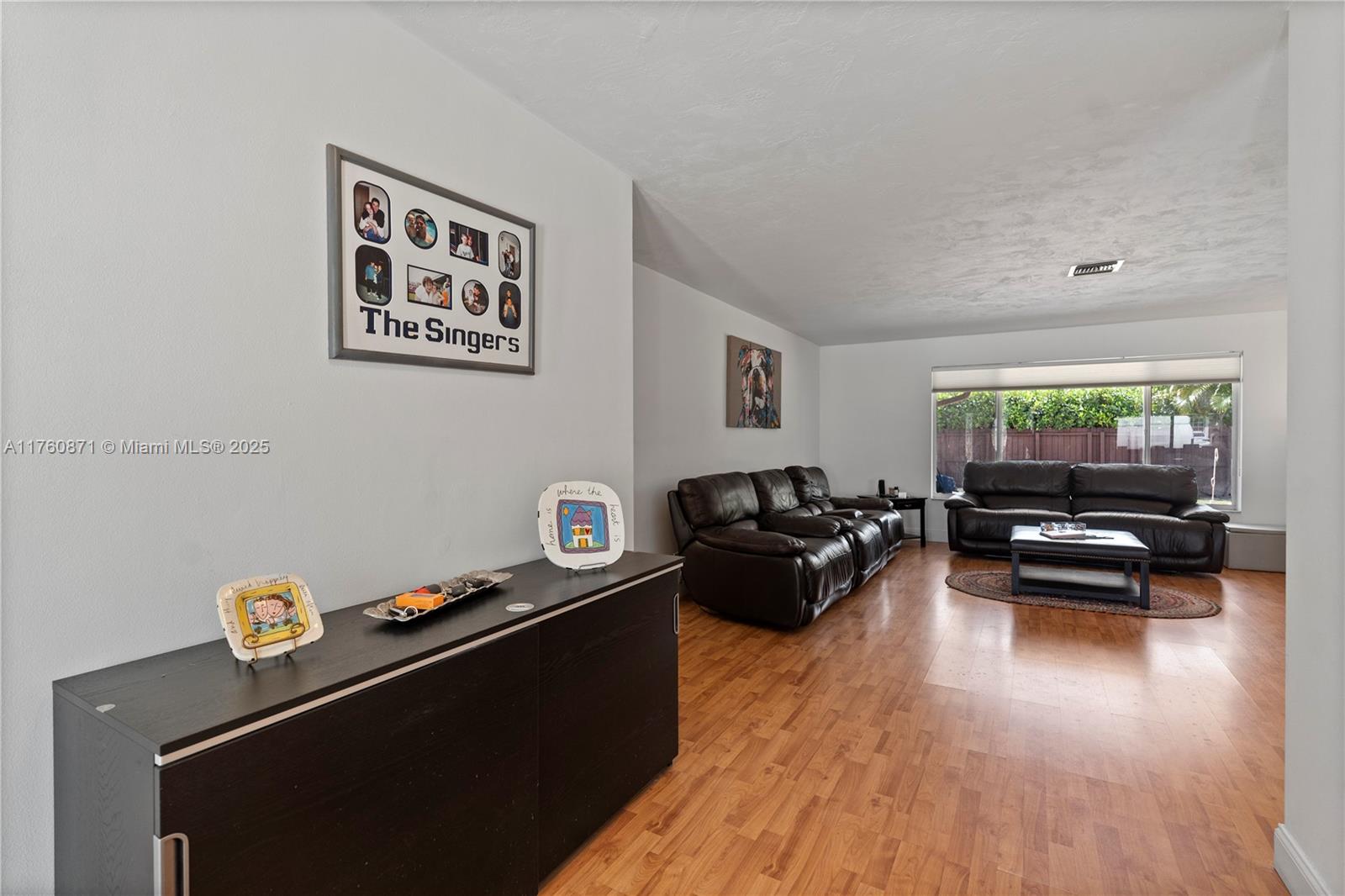 Listing Photo 24