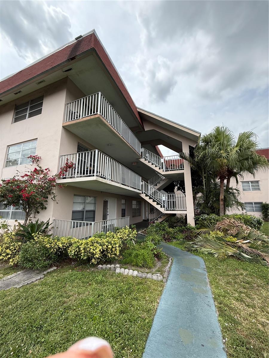 2901 NW 47th Ter #341A, Lauderdale Lakes, Florida image 1