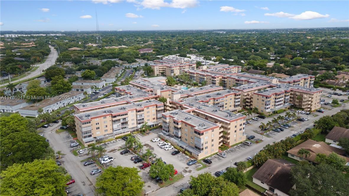 410 NW 68th Ave #207, Plantation, Florida image 22
