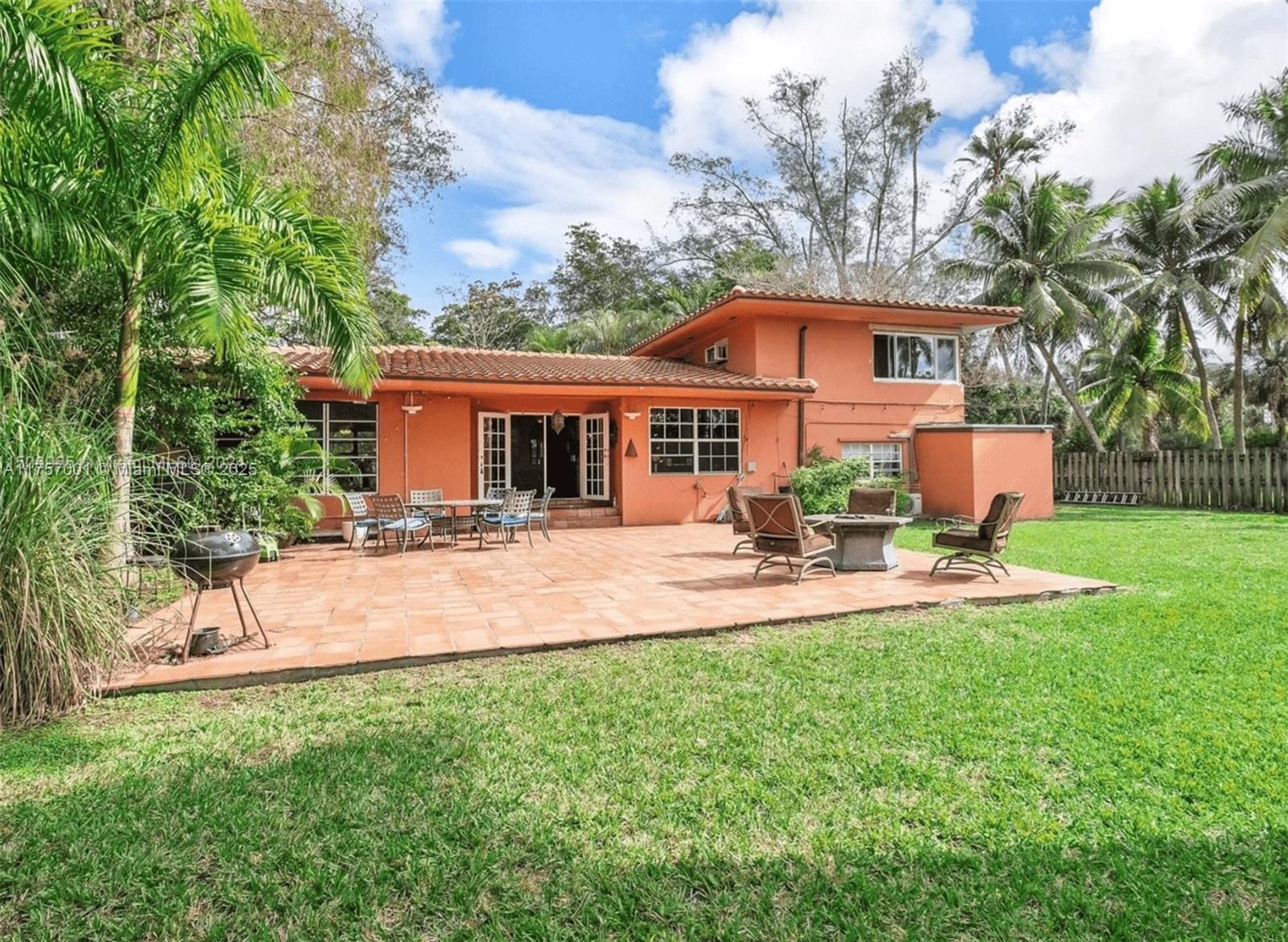 11300 Griffing Blvd Unit 11300, Biscayne Park, Florida 33161