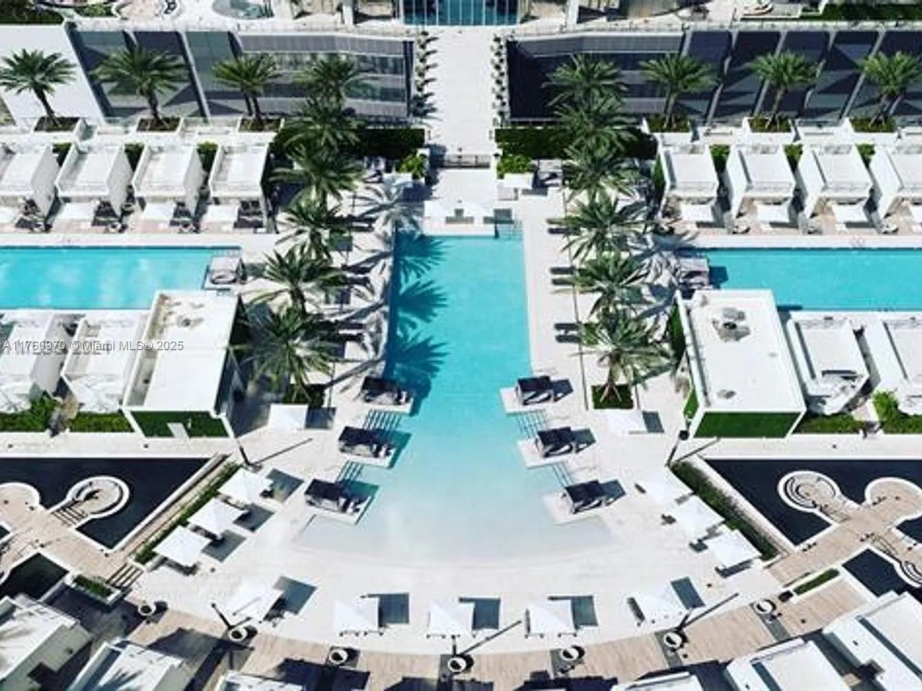 851 NE 1st Ave #3000, Miami FL 33132