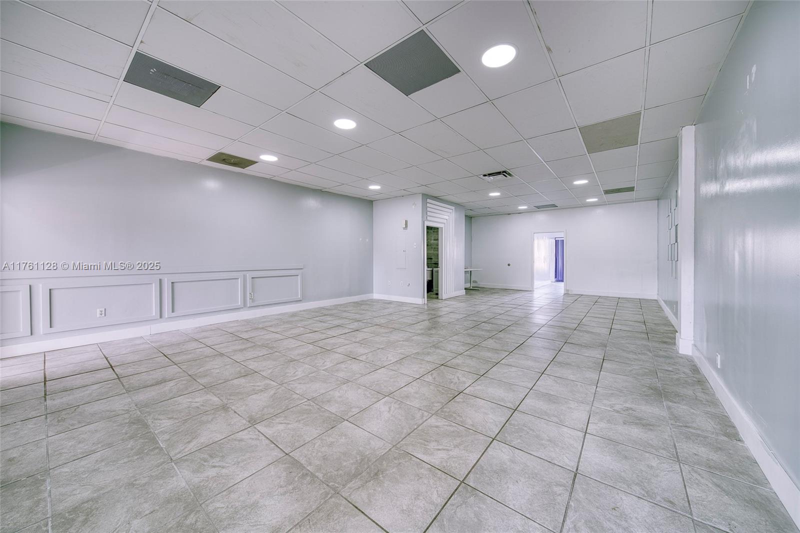 Fitness Center at Cypress Bend Plaza In Pompano Beach