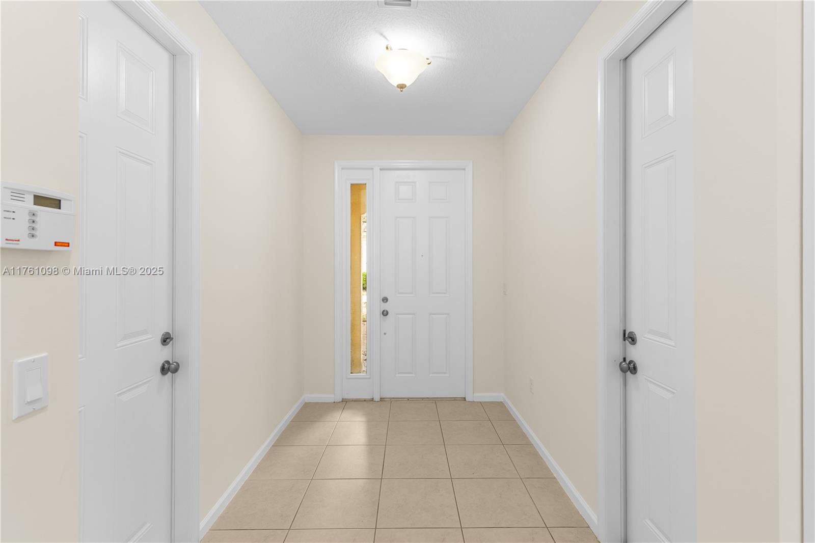 12420 NW 33rd St, Sunrise, Florida image 11