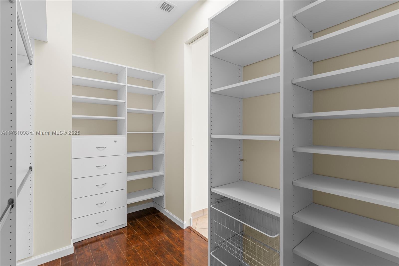 12420 NW 33rd St, Sunrise, Florida image 16