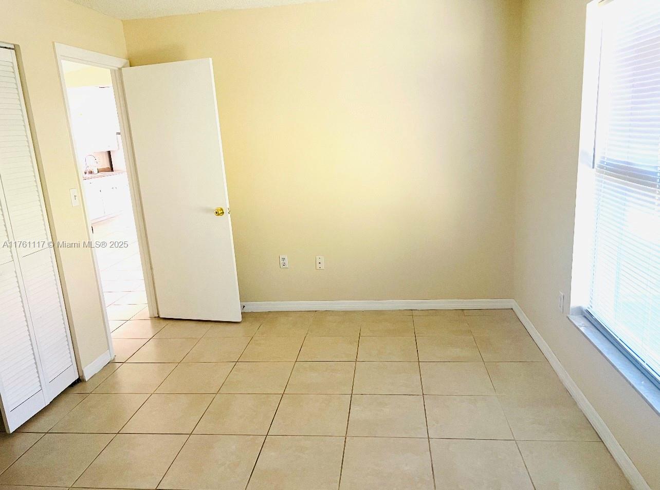 807 Mountbatten Lane, Kissimmee, Florida image 3