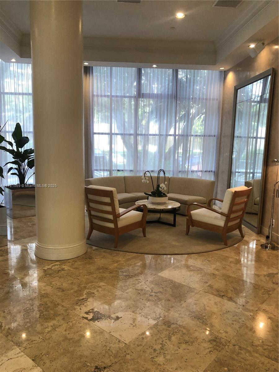 770 Claughton Island Dr #1504, Miami FL 33131