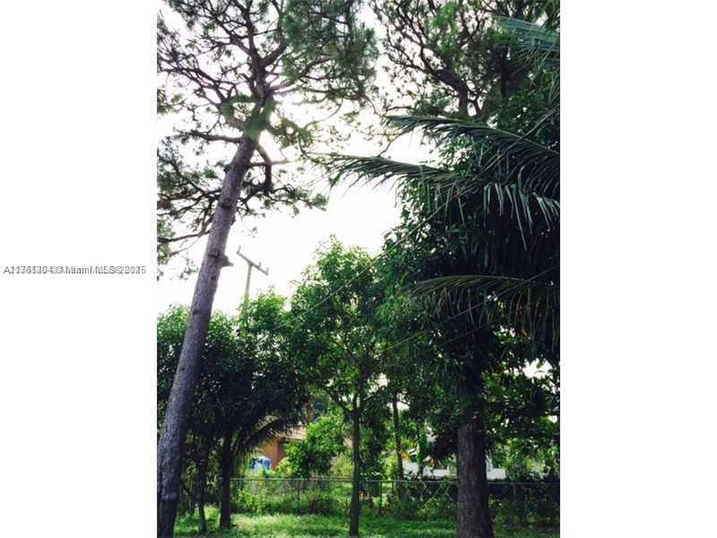 1150 NW 127th St, North Miami, Florida image 25