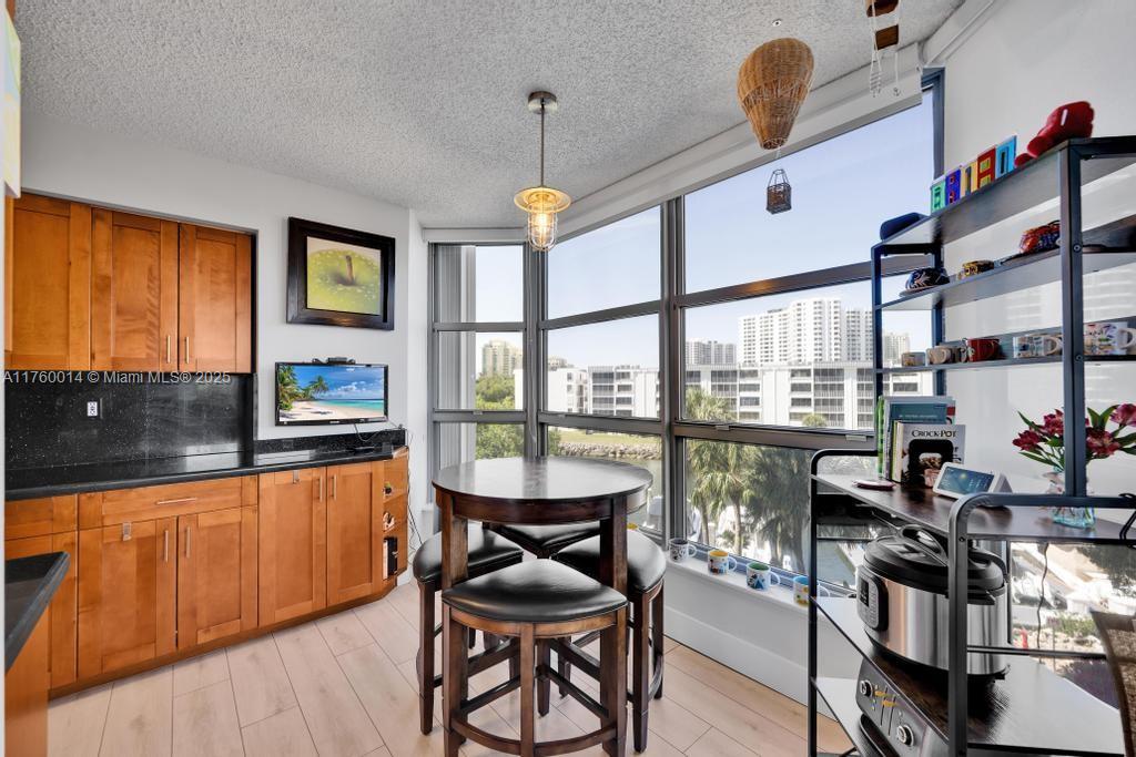 3530 Mystic Pointe Dr #406, Aventura FL 33180