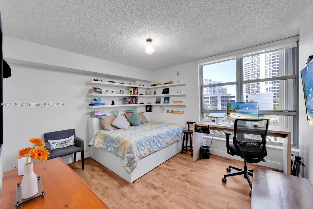 3530 Mystic Pointe Dr #406, Aventura FL 33180