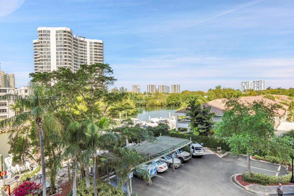 3530 Mystic Pointe Dr #406, Aventura FL 33180