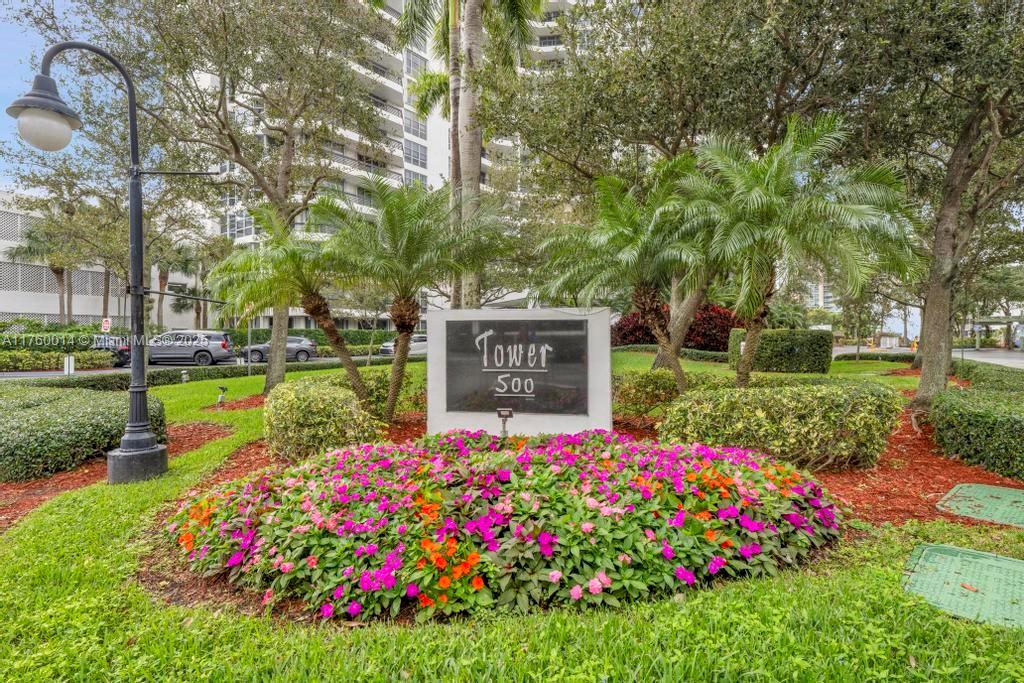 3530 Mystic Pointe Dr #406, Aventura FL 33180