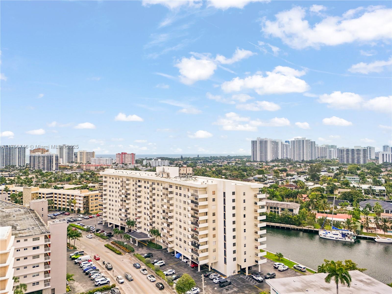 401 Golden Isles Dr #516, Hallandale Beach, Florida image 20