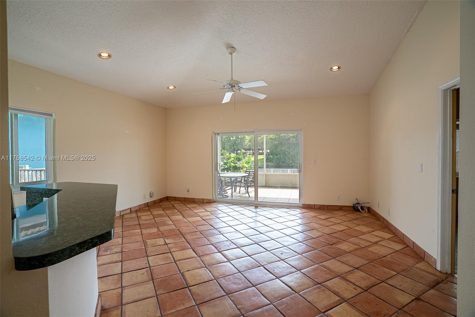 1282 SW 44th Ter, Deerfield Beach, Florida image 12
