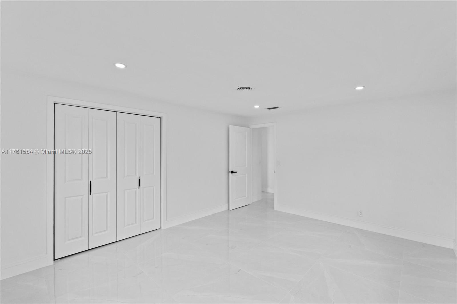 719 SW 25th Ave, Boynton Beach, Florida image 25