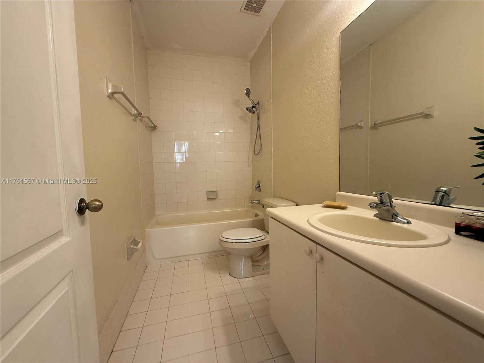 2728 SE 17th Ave #202, Homestead, Florida image 12