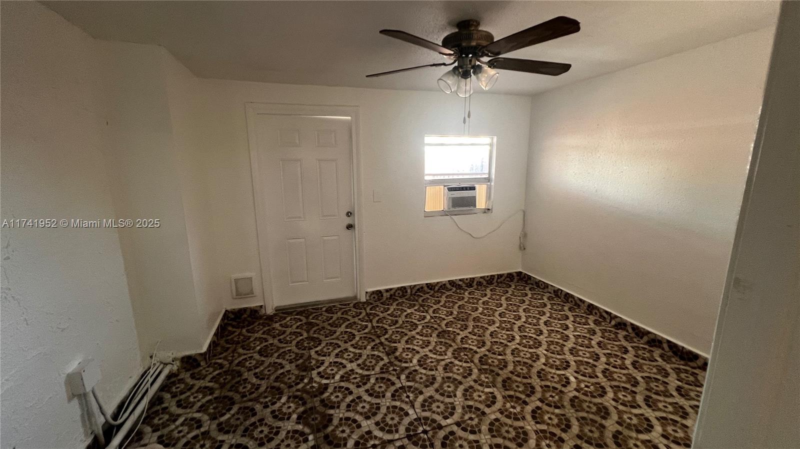 4372 W 11th Ln #30, Hialeah, Florida image 12