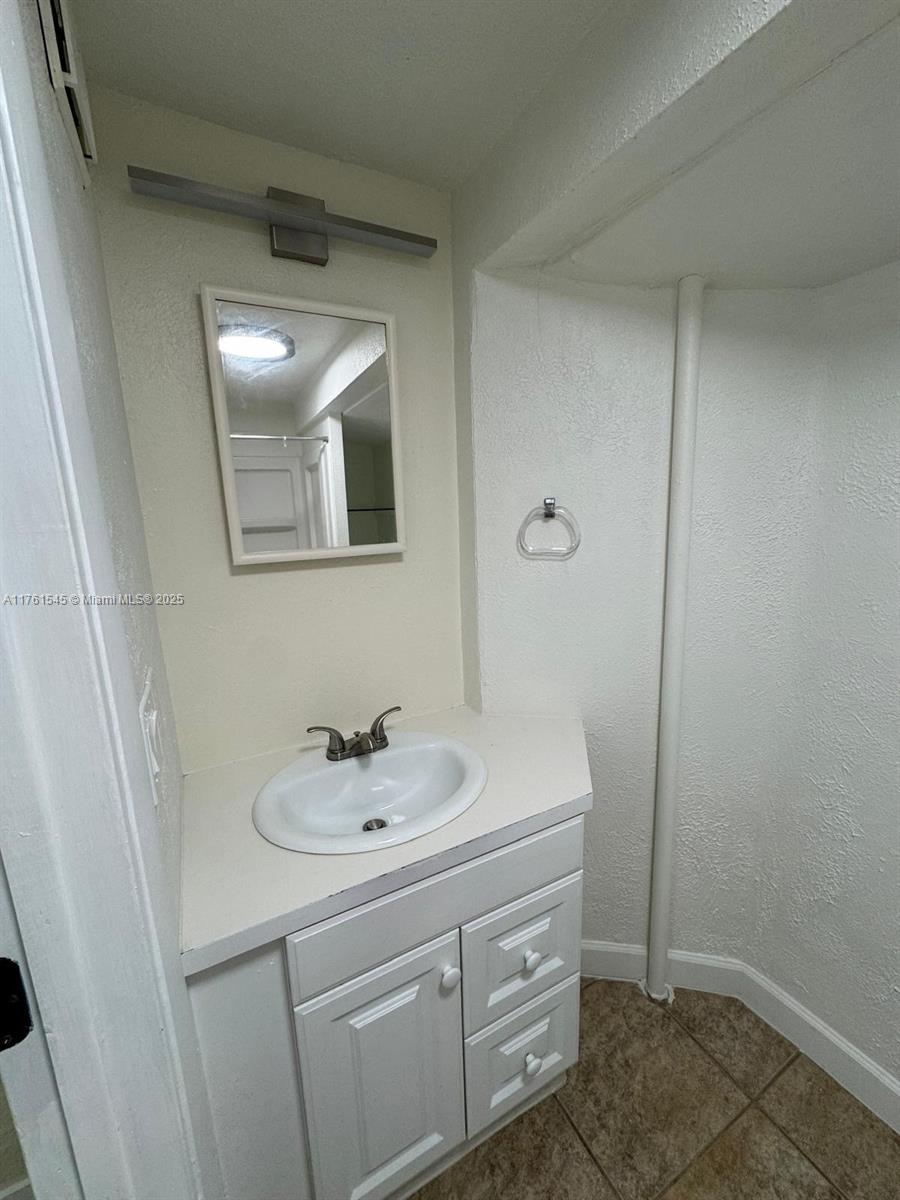 664 Colson Dr, Key Largo, Florida image 21