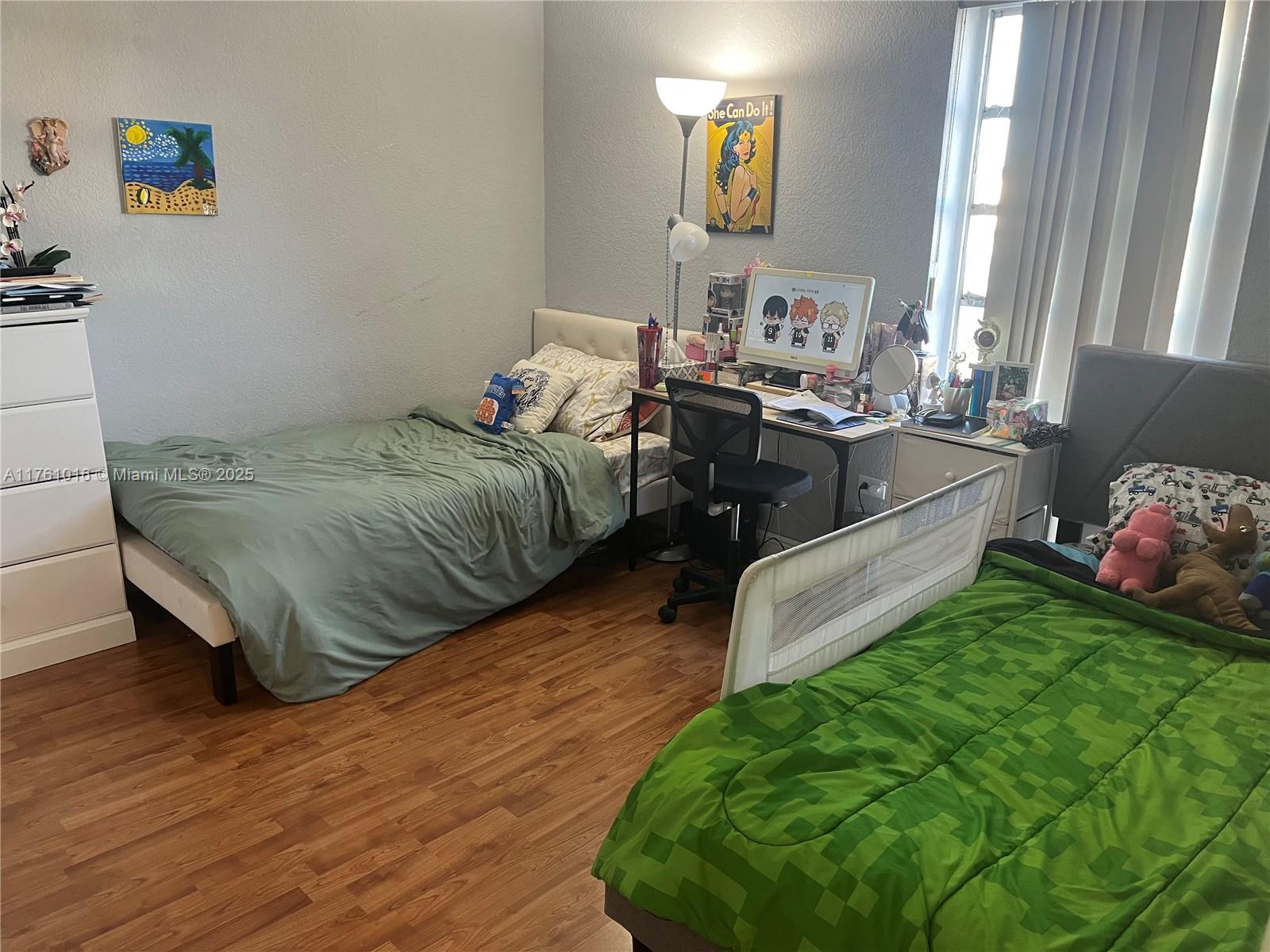 Listing Photo 10