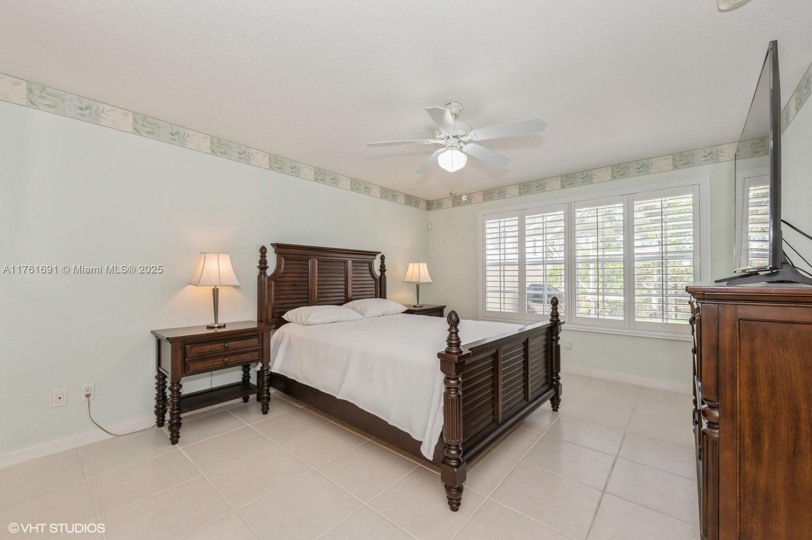 8163 Montserrat Pl, Wellington, Florida image 19