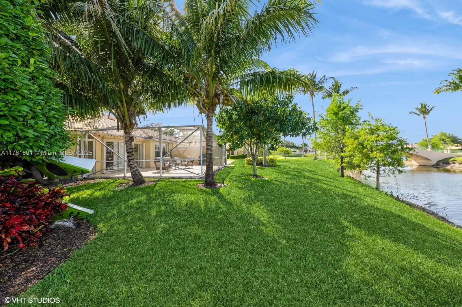 8163 Montserrat Pl, Wellington, Florida image 37