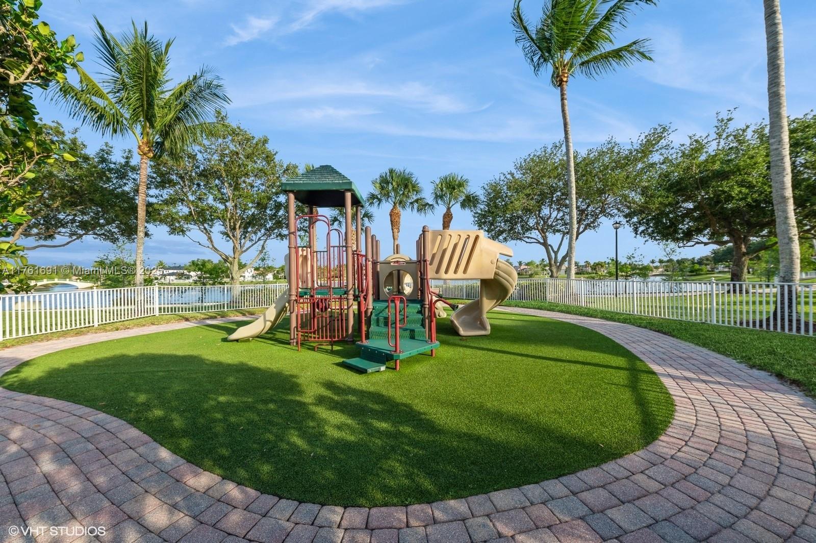 8163 Montserrat Pl, Wellington, Florida image 44