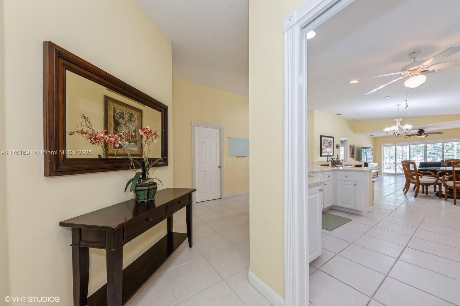8163 Montserrat Pl, Wellington, Florida image 6
