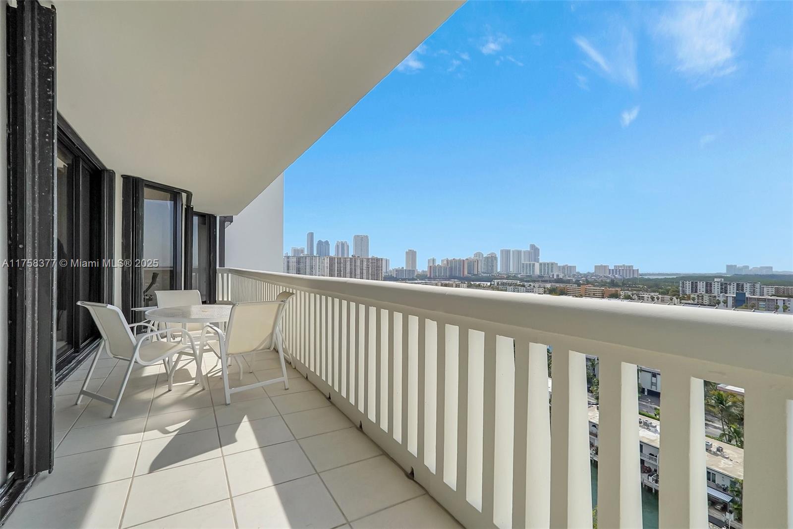 2000 Island Blvd #1603, Aventura, Florida image 23