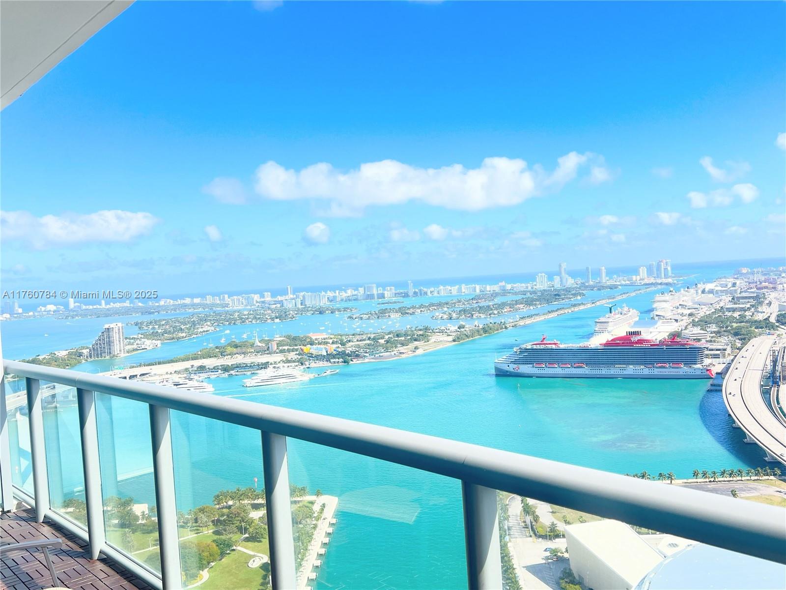 888 Biscayne Blvd #4807, Miami FL 33132