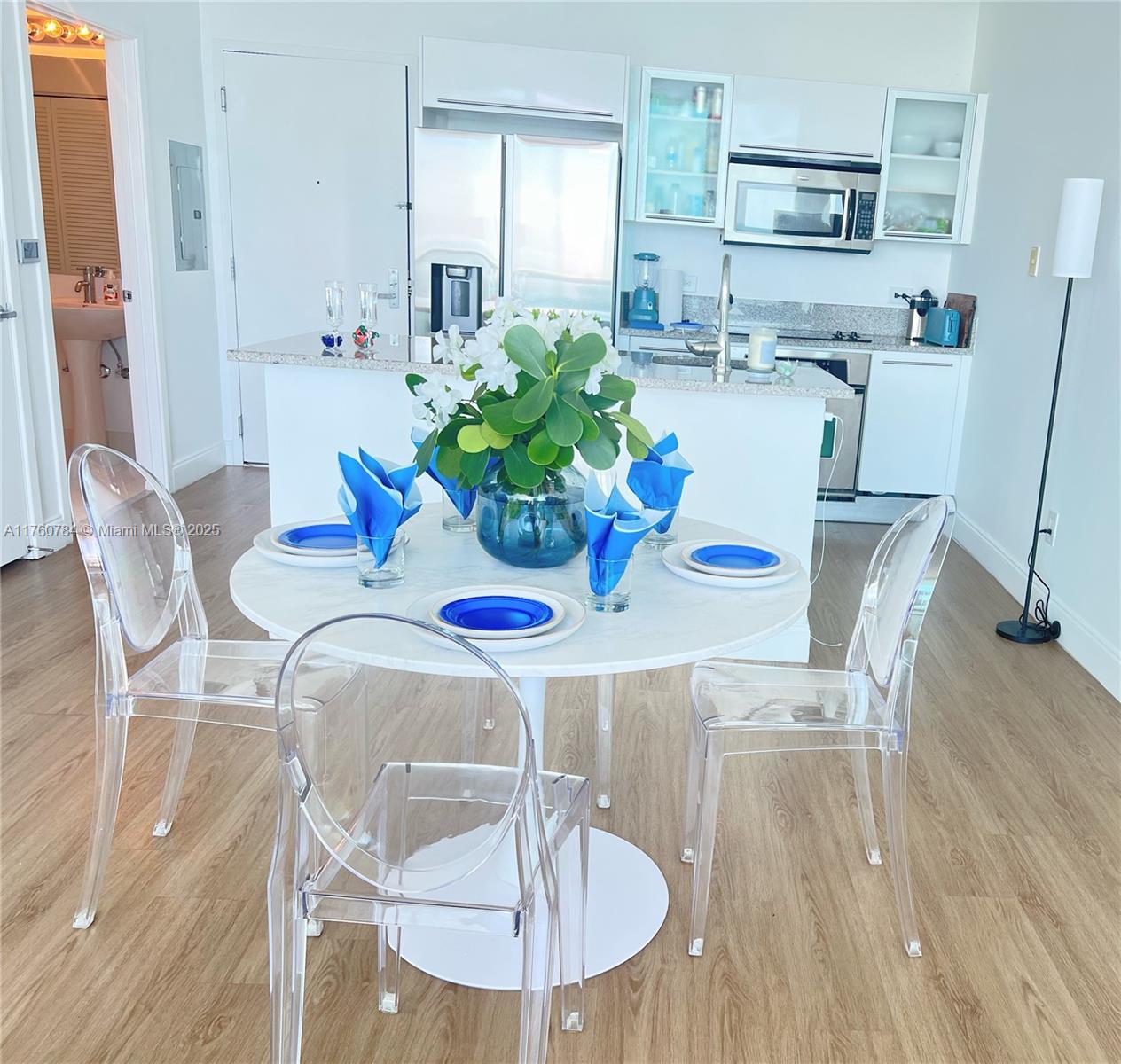 888 Biscayne Blvd #4807, Miami FL 33132