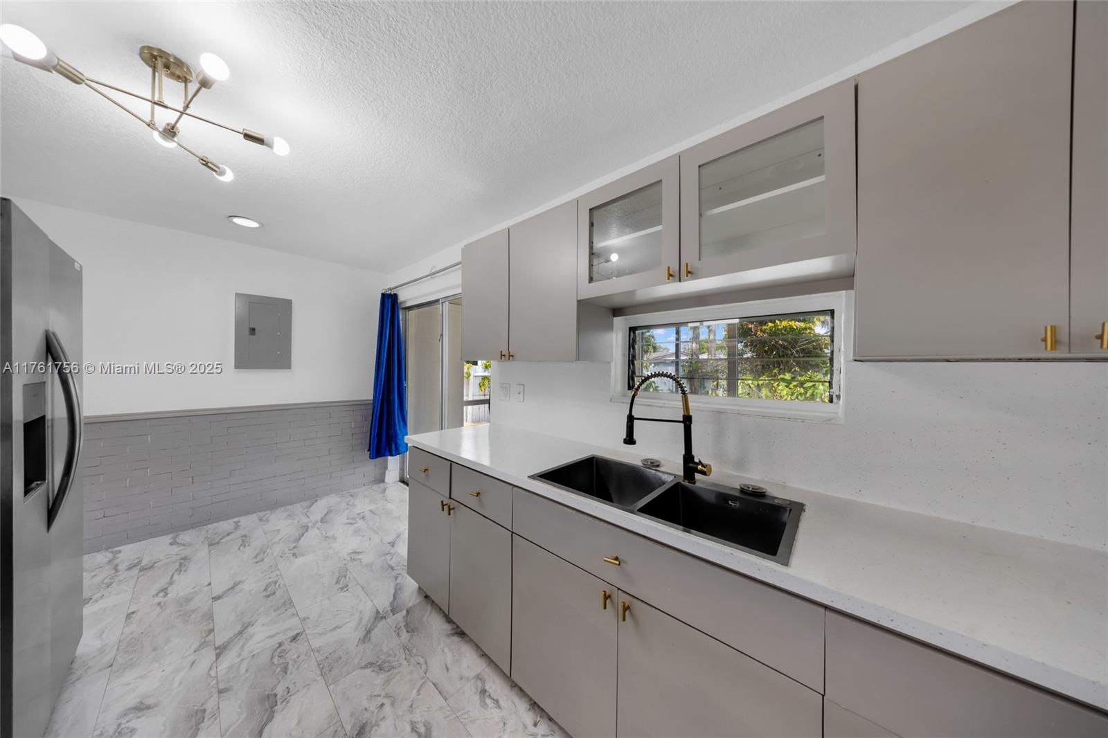4119 SW 49th St, Dania Beach, Florida image 11