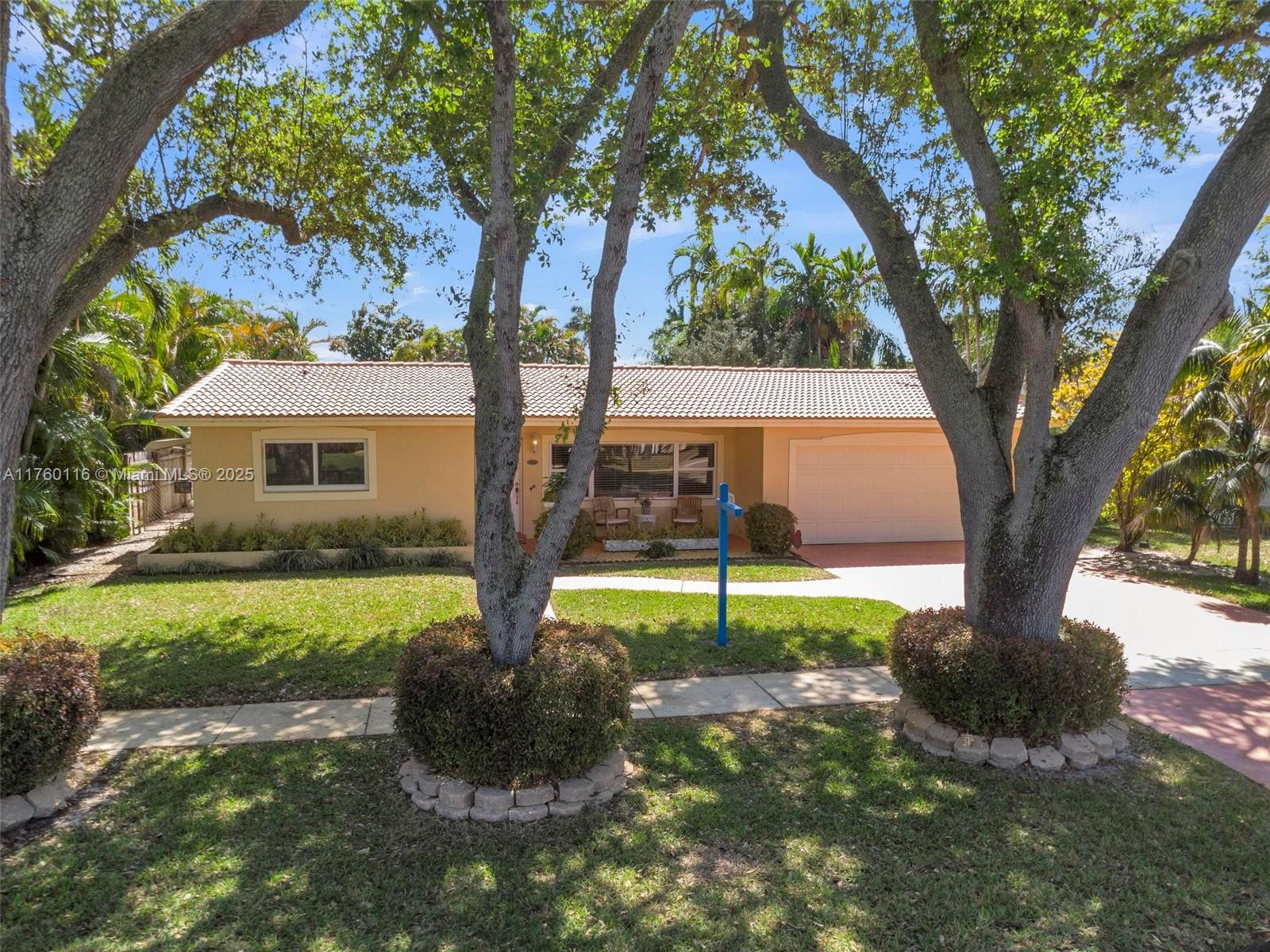 4208 Jefferson St, Hollywood, Florida image 1