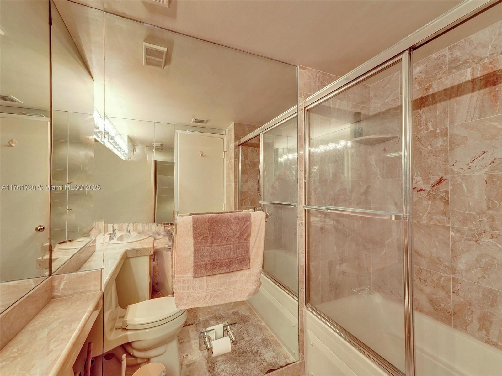 1000 W Island Blvd #2606, Aventura, Florida image 23