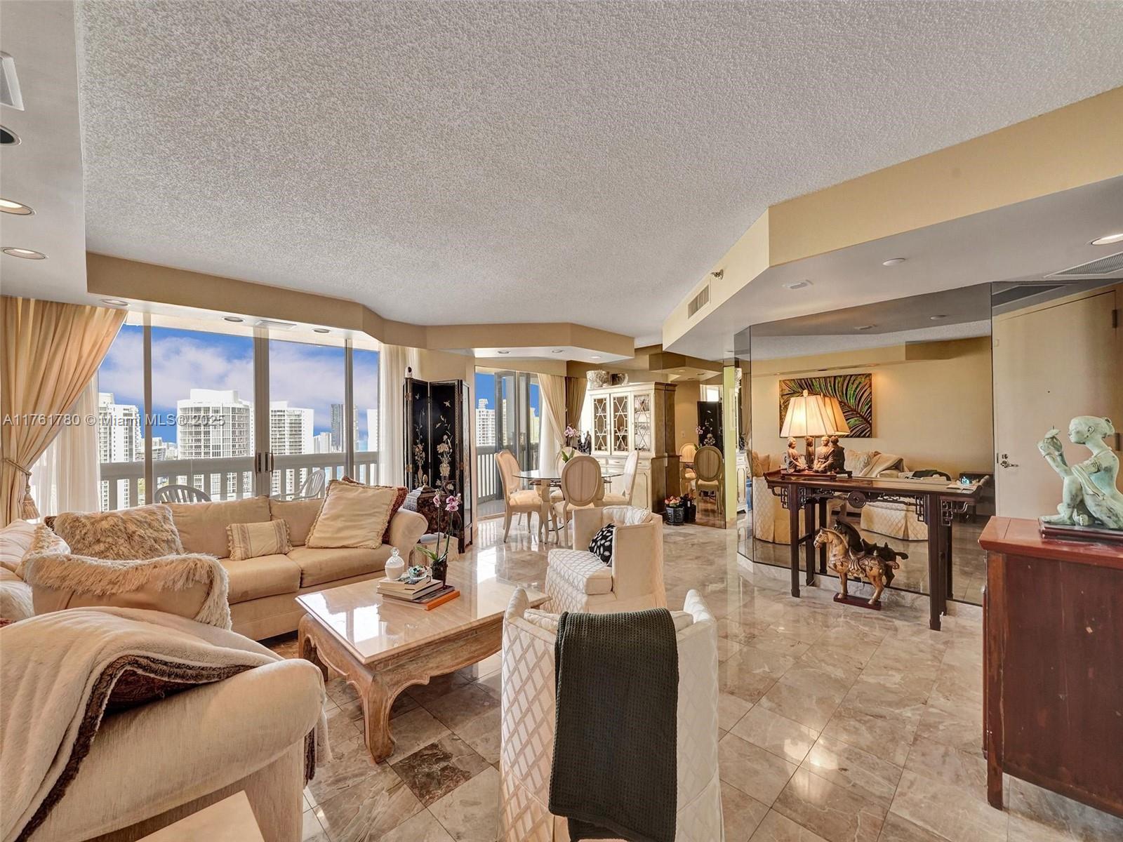1000 W Island Blvd #2606, Aventura, Florida image 4