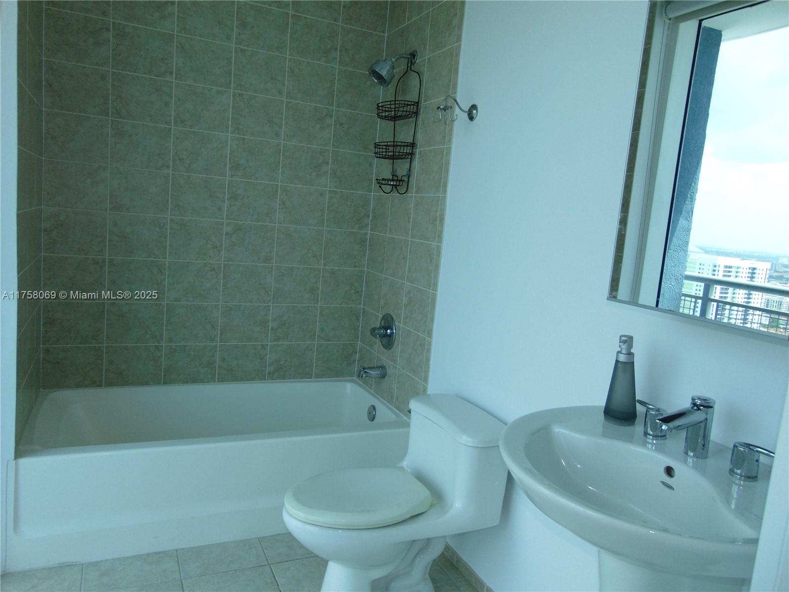 60 SW 13th St #2619, Miami FL 33130