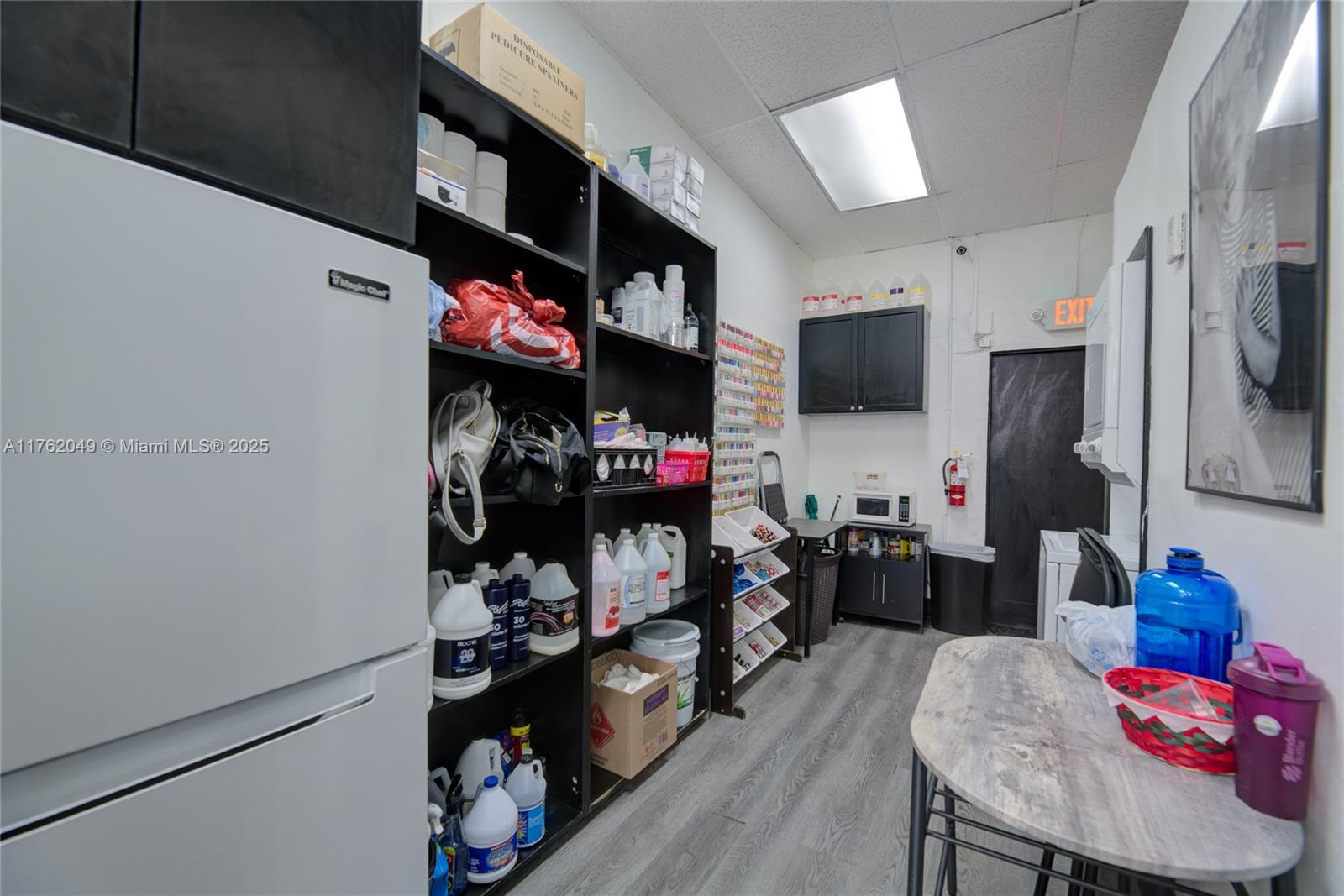 Suite For Lash & Facial Technicians W/ Sink