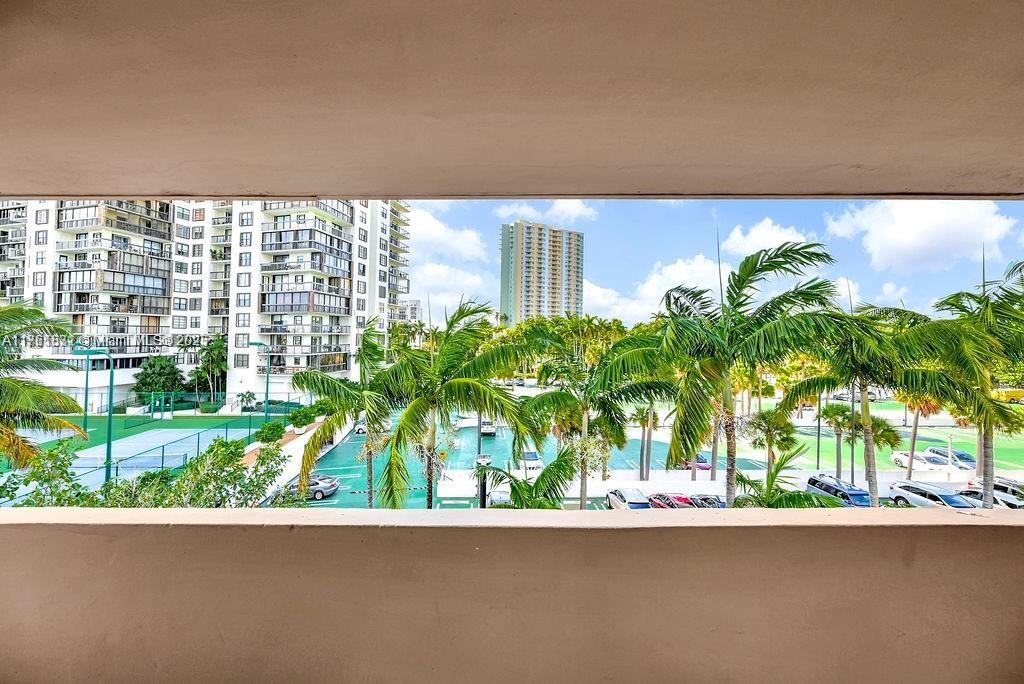 2201 Brickell Ave #80, Miami FL 33129