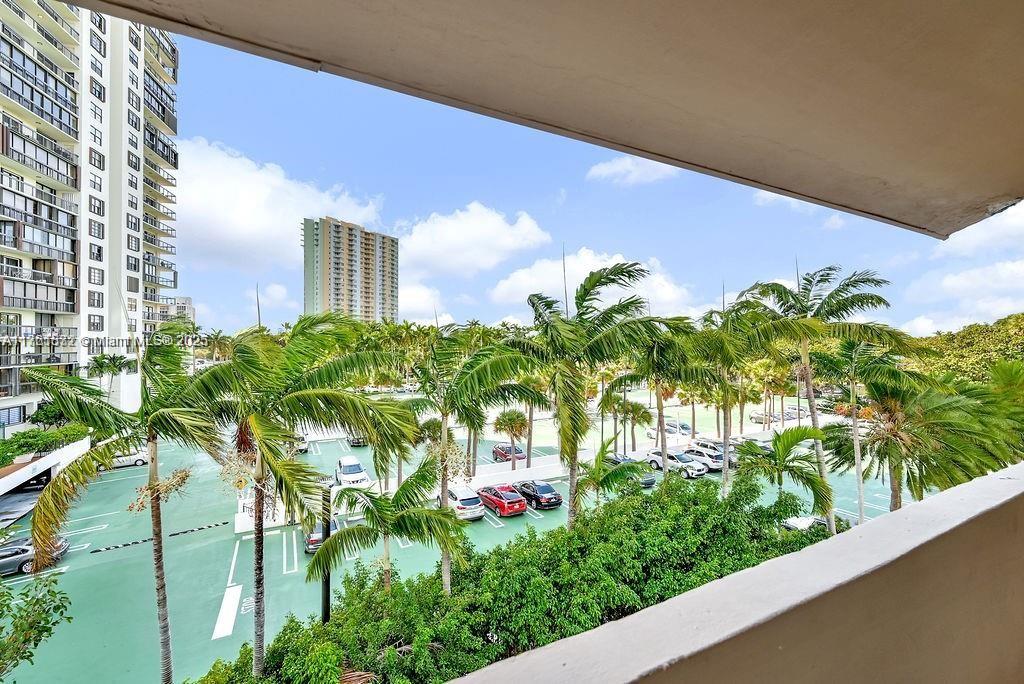 2201 Brickell Ave #80, Miami FL 33129