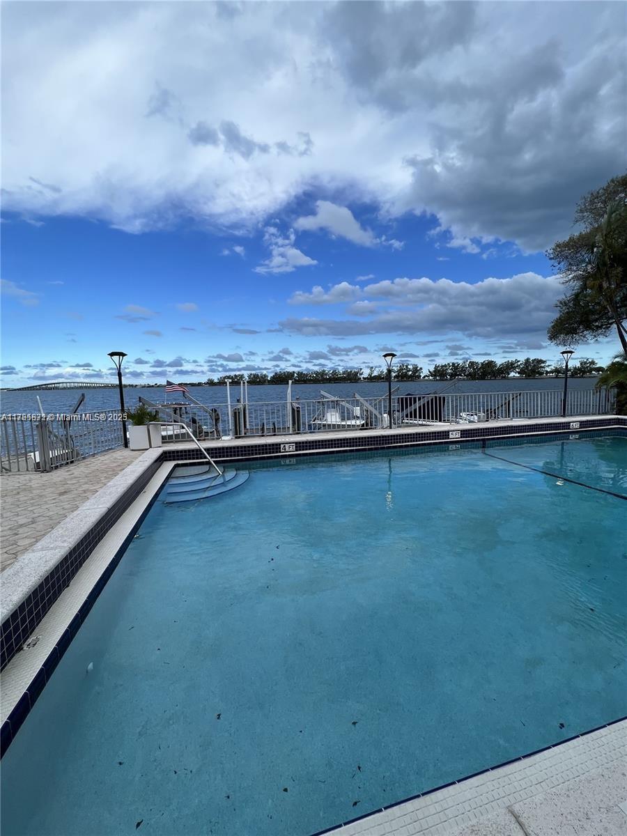 2201 Brickell Ave #80, Miami FL 33129