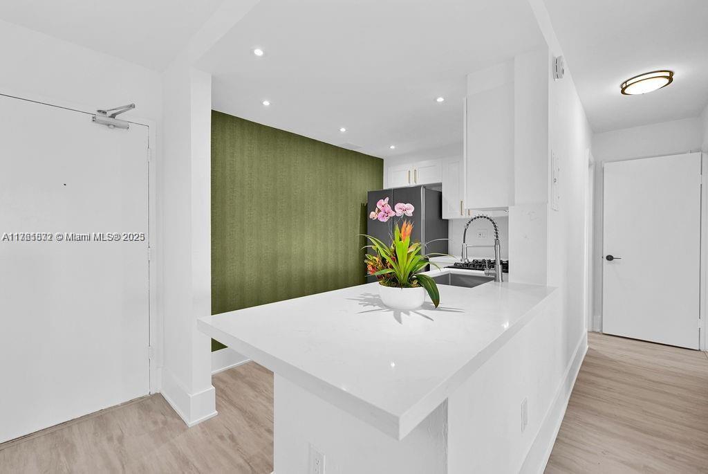 2201 Brickell Ave #80, Miami FL 33129