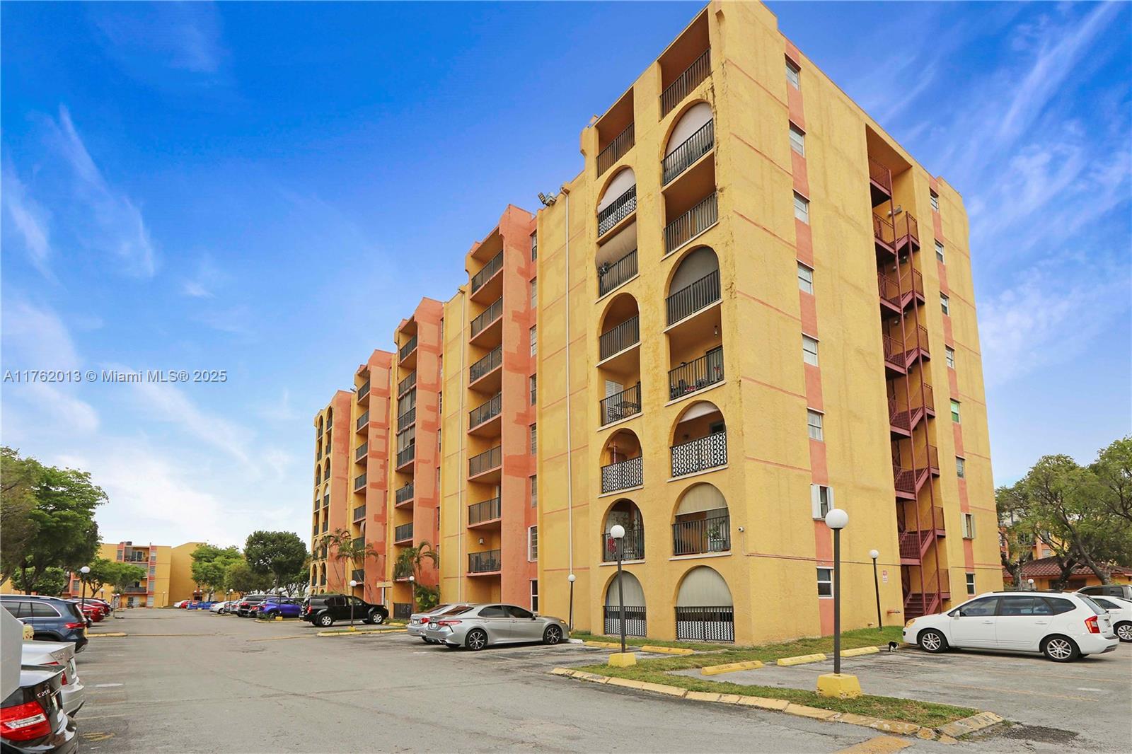 Listing Photo 14