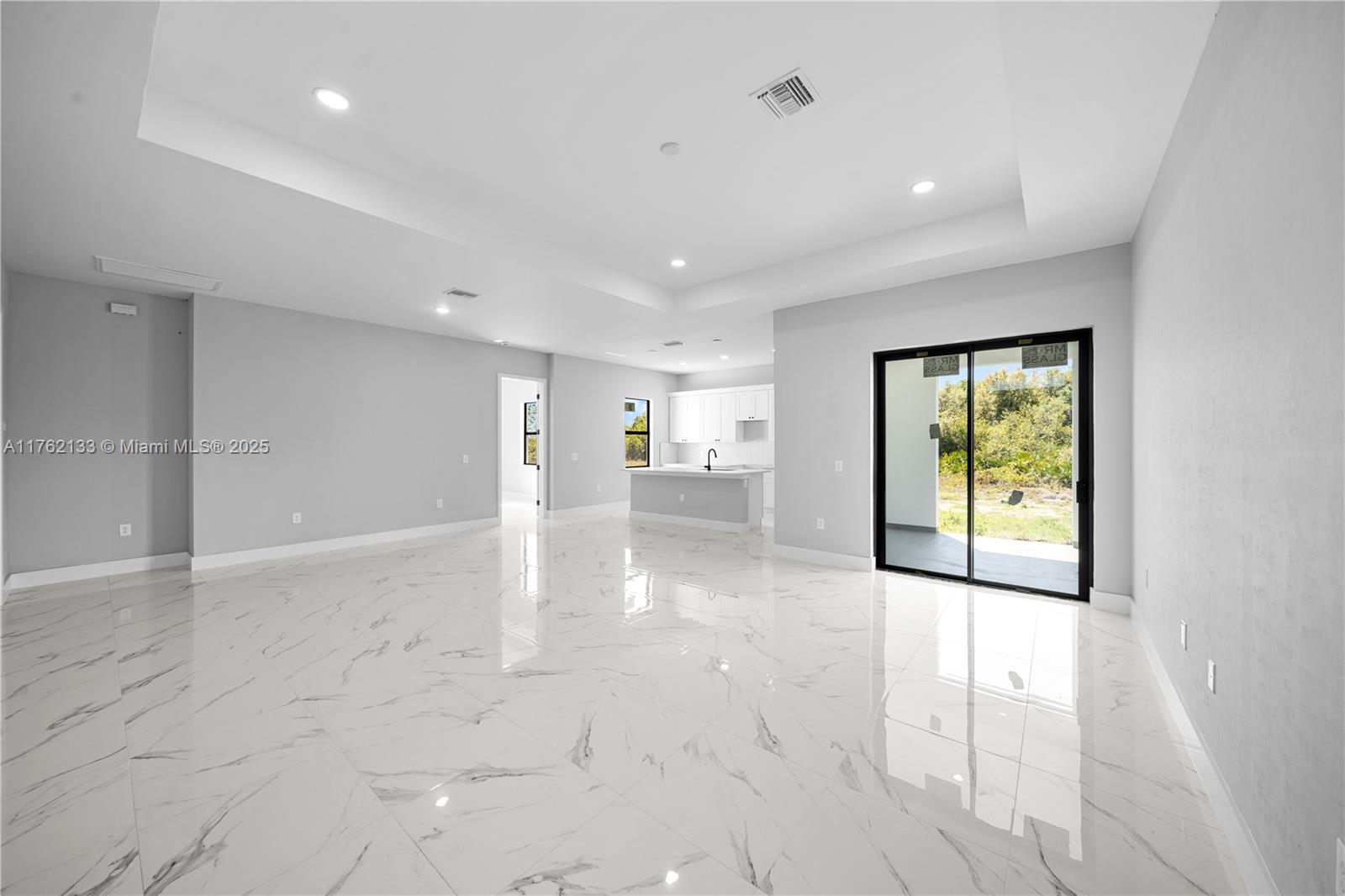 7537 5th Ter, La Belle, Florida image 14