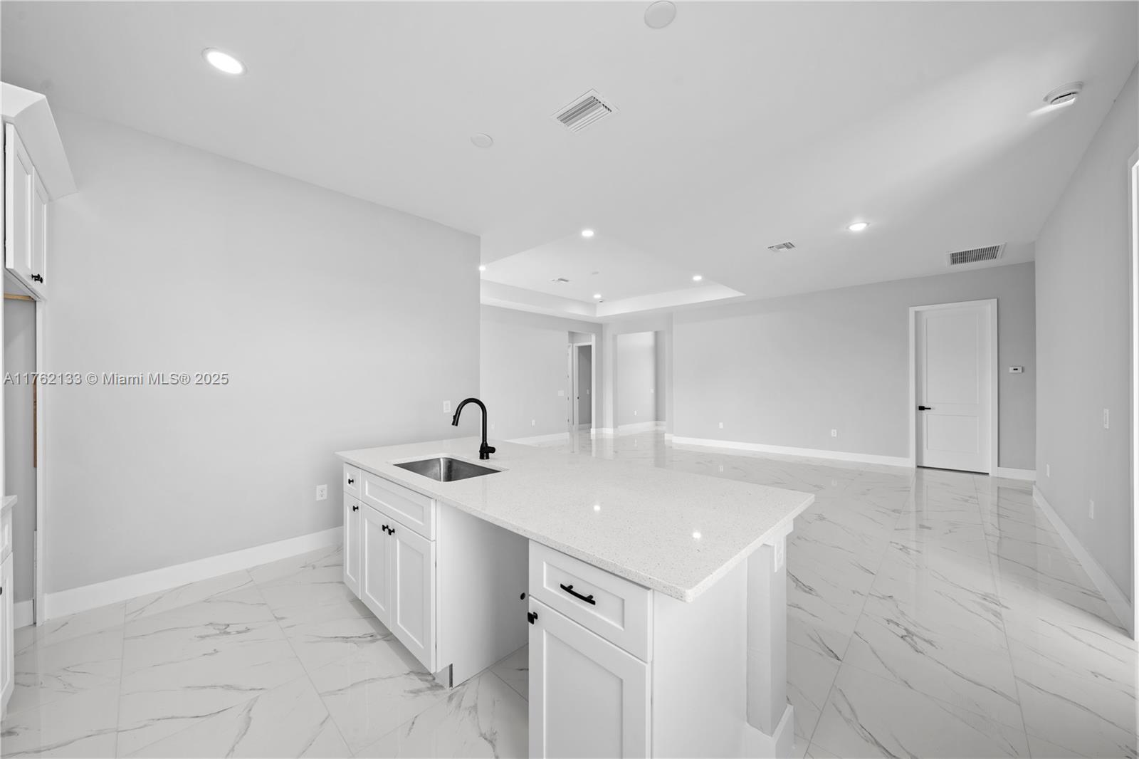 7537 5th Ter, La Belle, Florida image 19