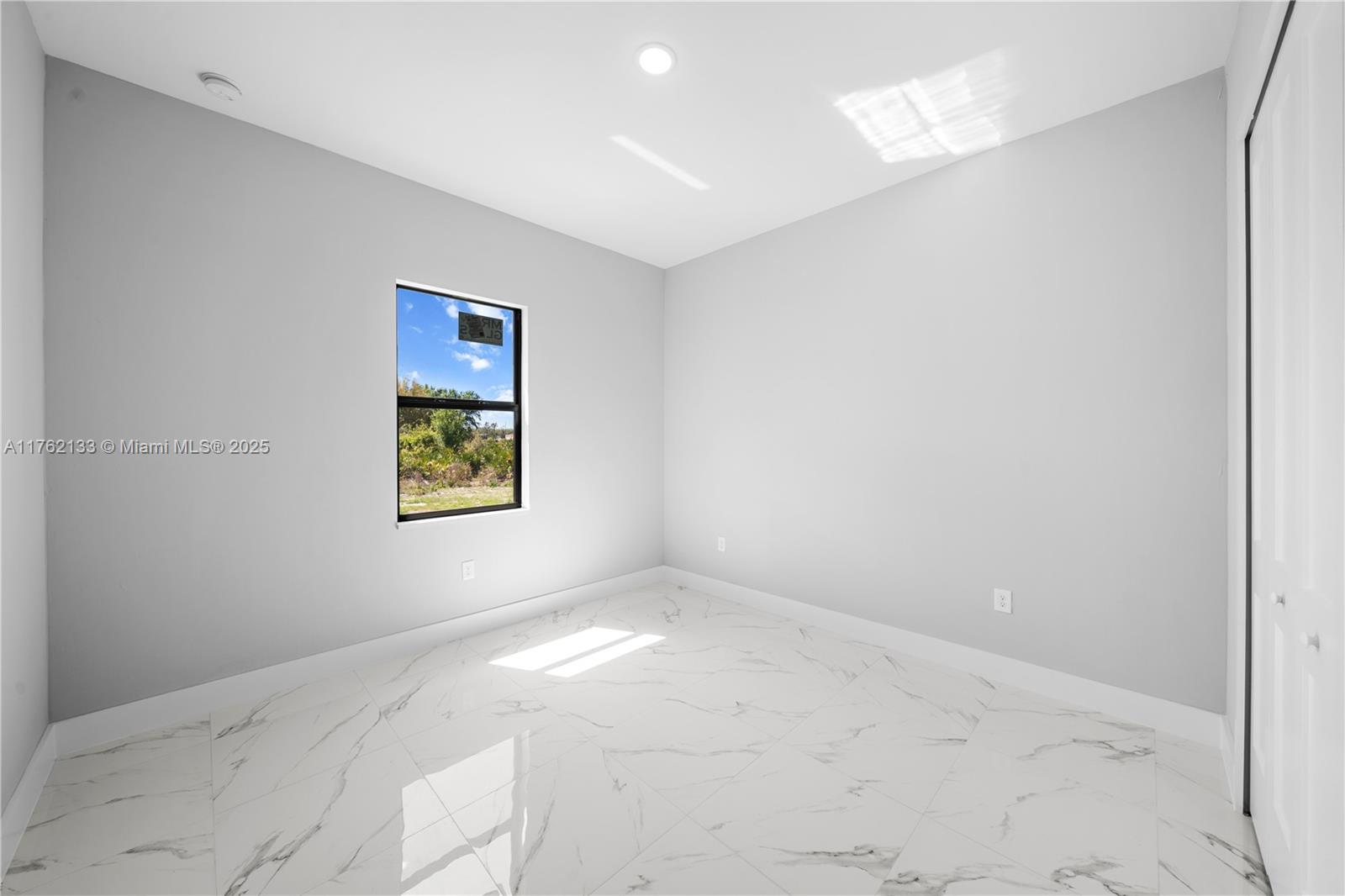 7537 5th Ter, La Belle, Florida image 32