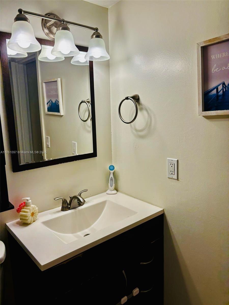 5300 NE 24th Ter #512C, Fort Lauderdale, Florida image 16