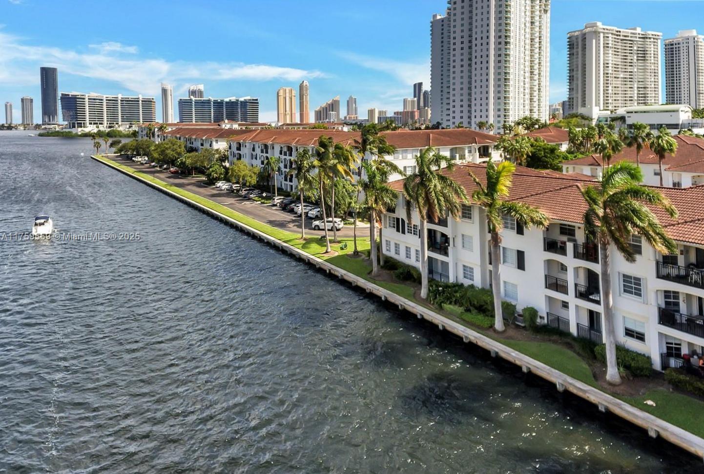 Residential, Aventura, Florida image 41