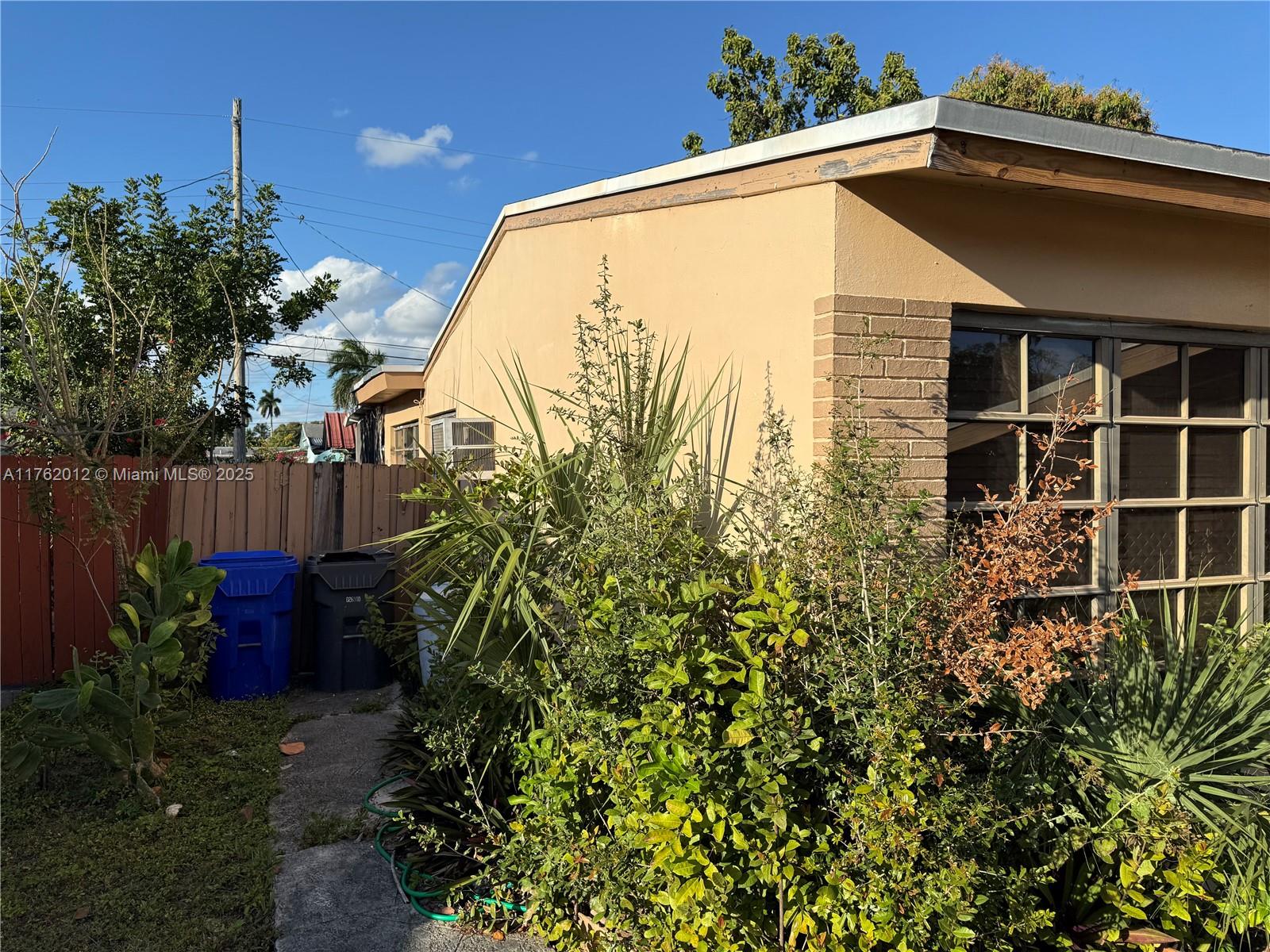 Listing Photo 6
