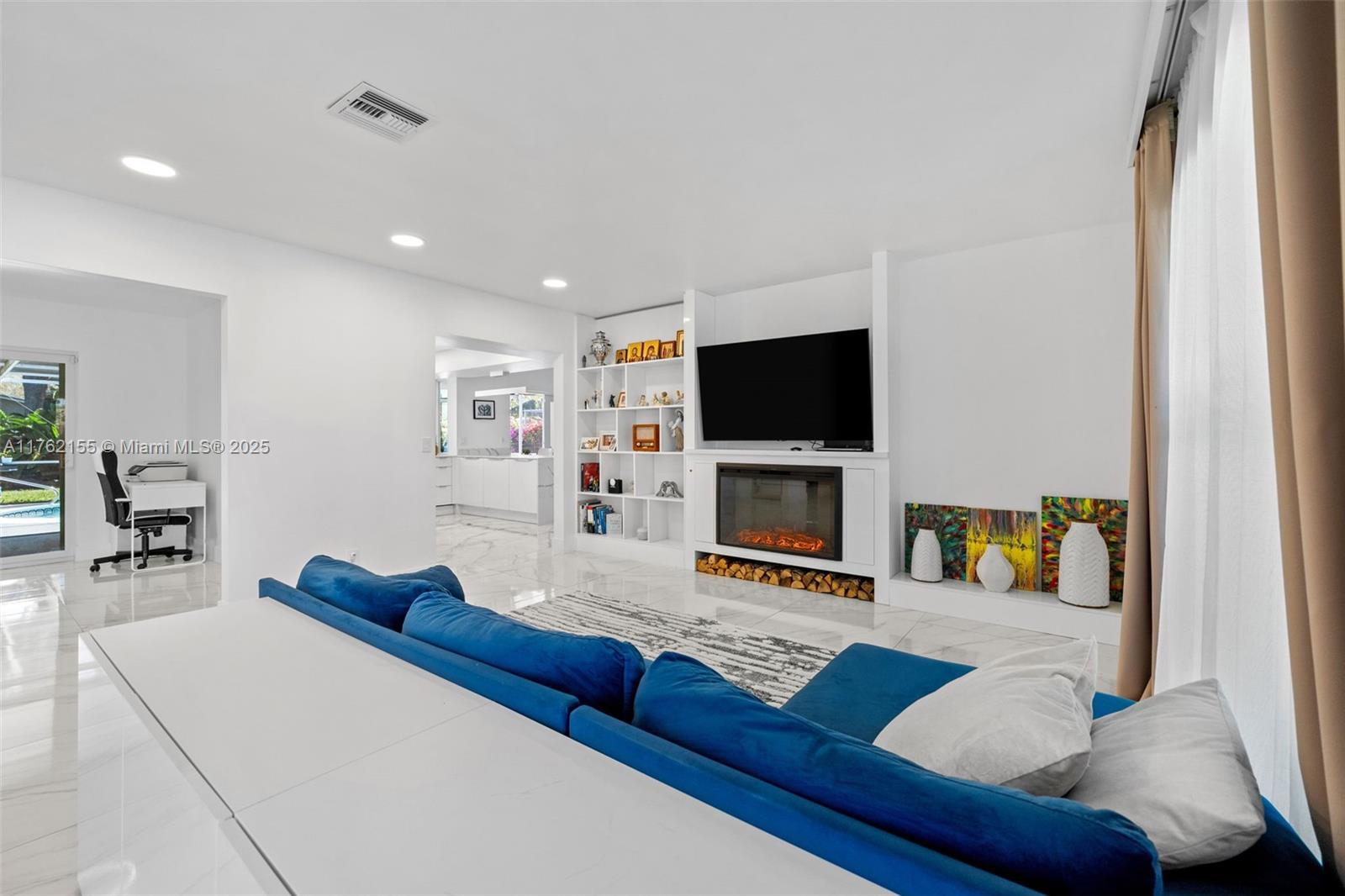 1821 N 55th Ave, Hollywood, Florida image 7
