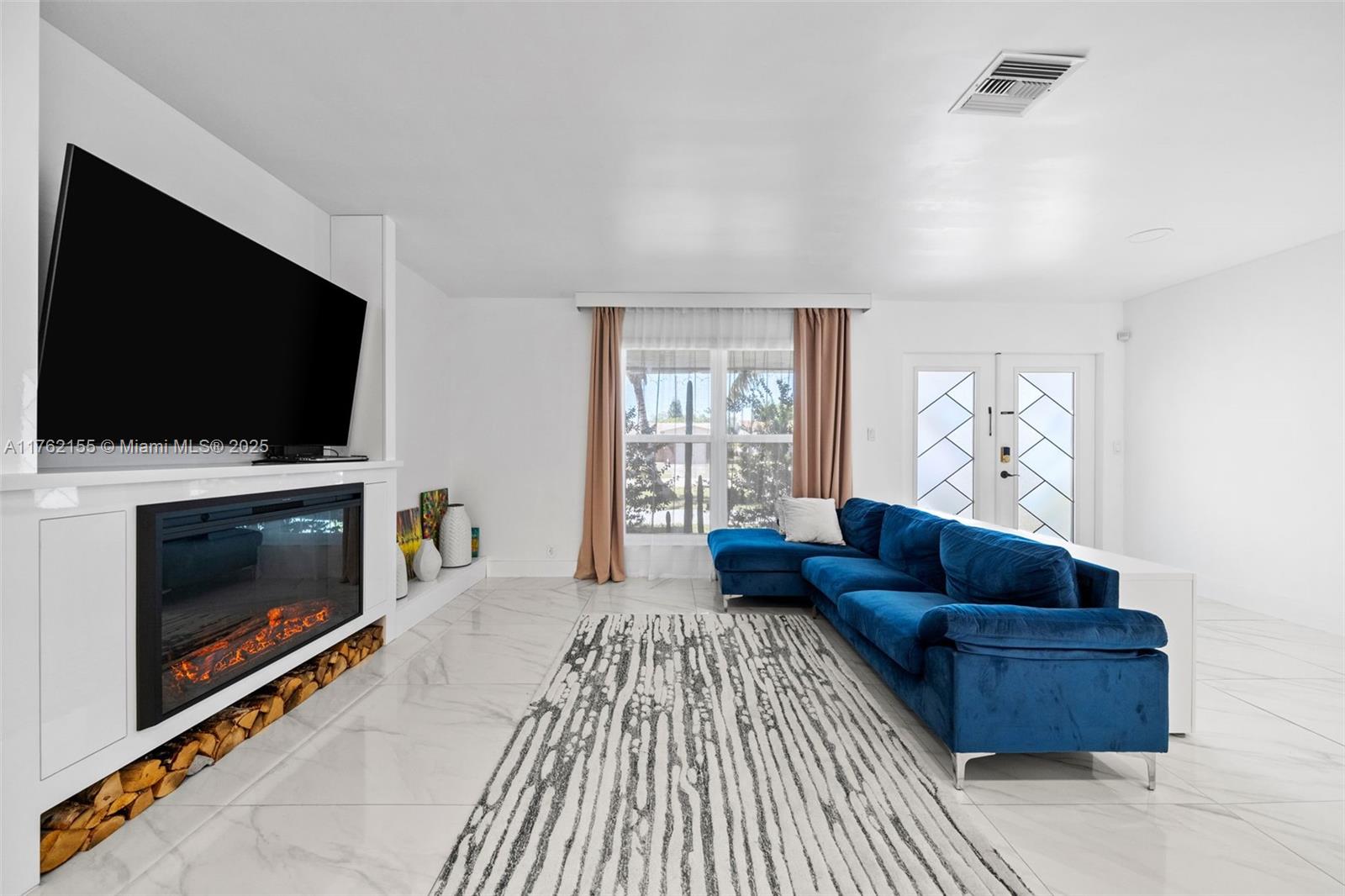 1821 N 55th Ave, Hollywood, Florida image 8