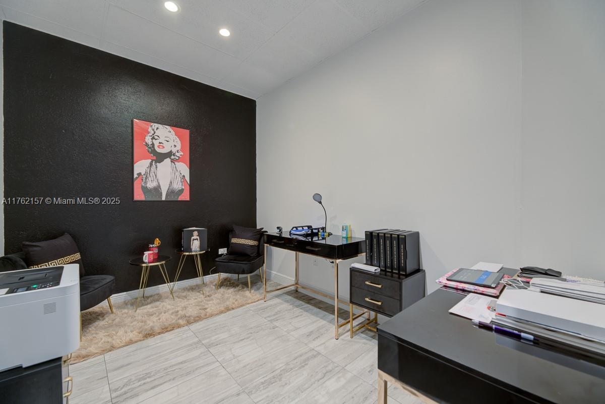 Suites For Lash & Facial Technicians On Miracle Mile