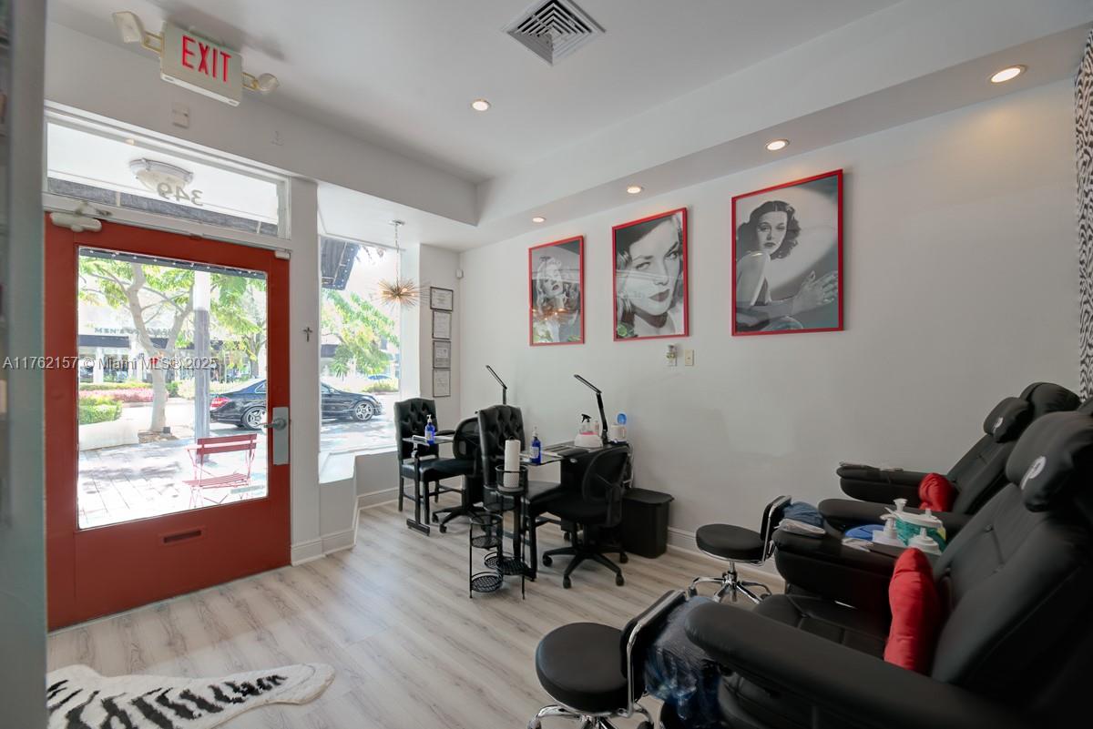 Suites For Lash & Facial Technicians On Miracle Mile